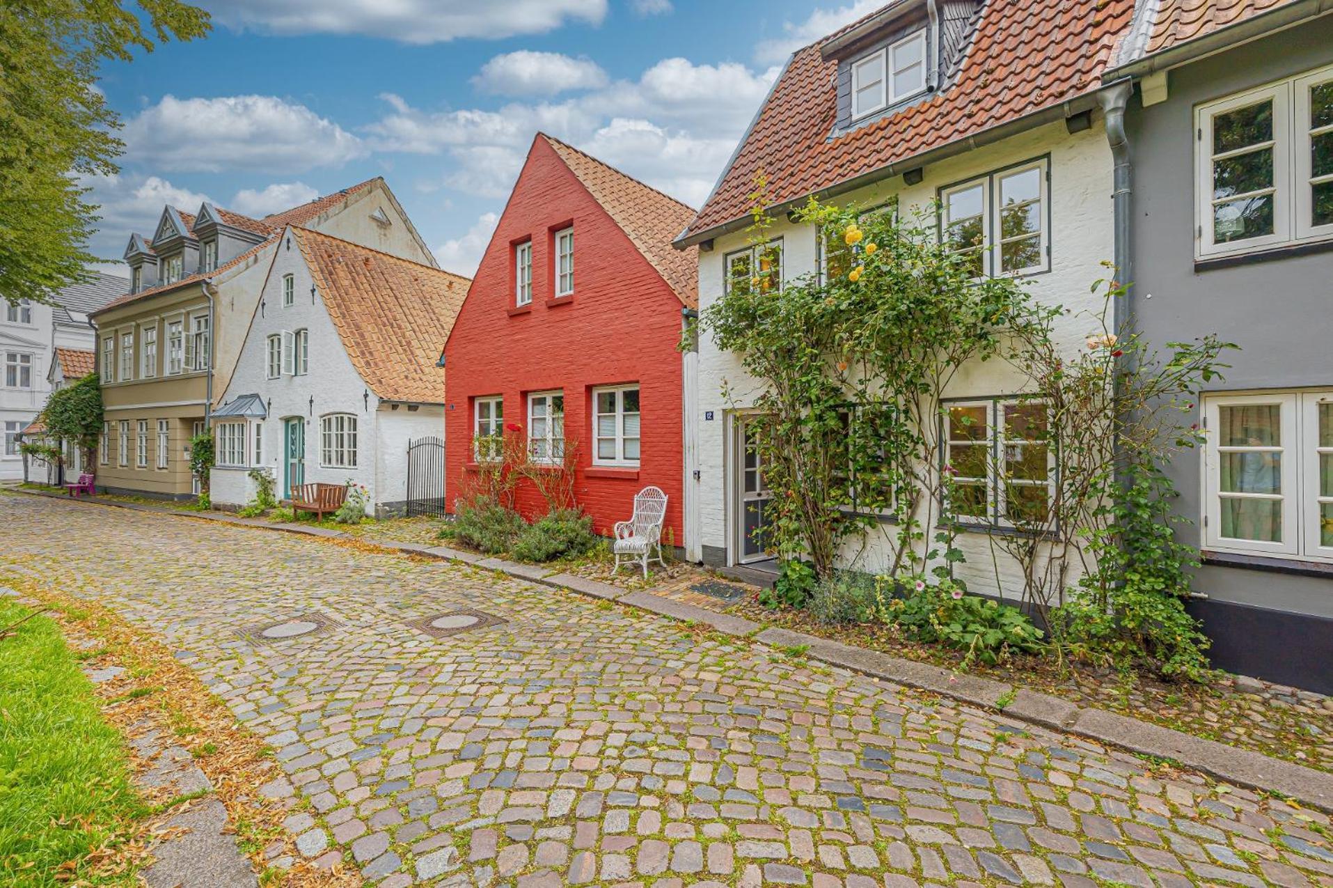 Fewo1846 - Altes Steuermannhaus - Uriges Reihenhaus Mit 2 Schlafzimmern In Der Altstadt Flensburg Buitenkant foto
